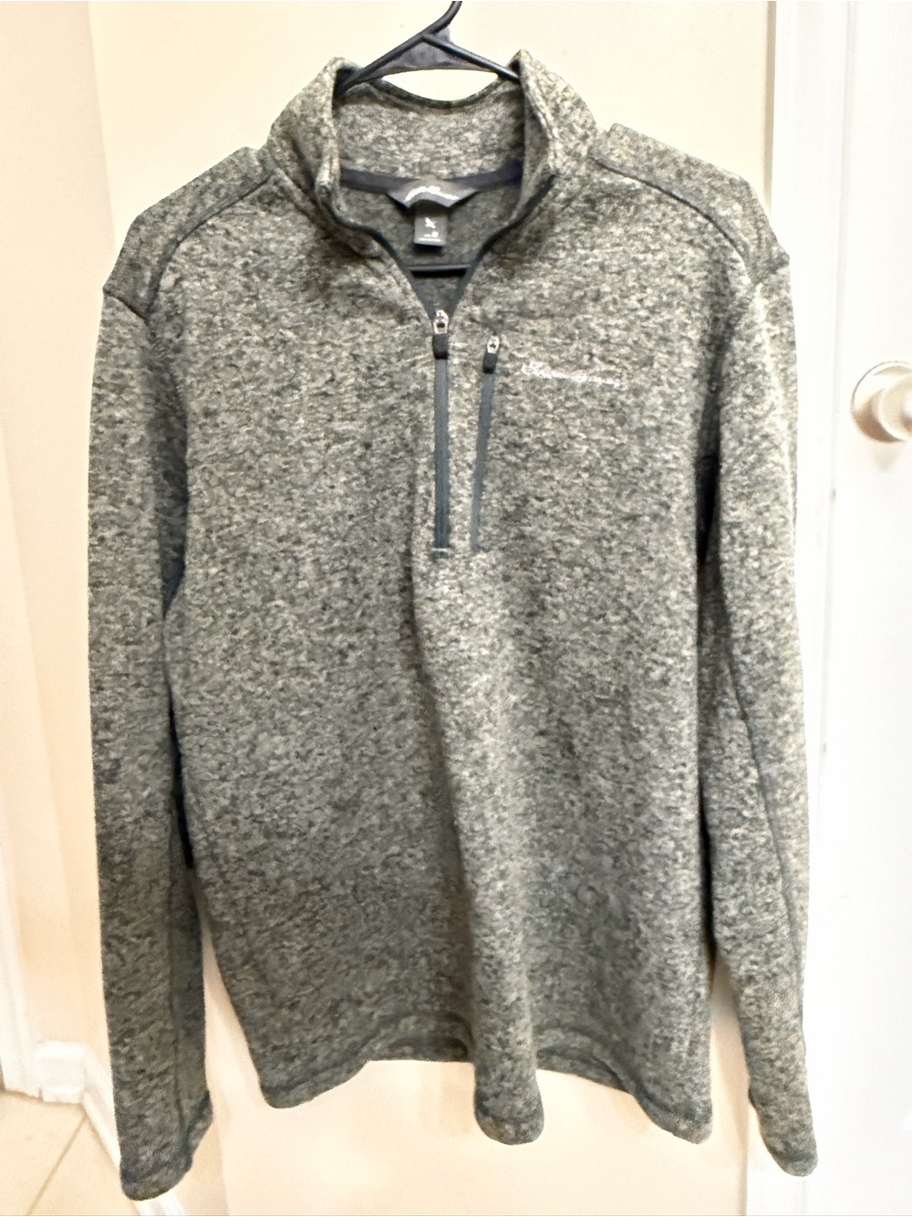Eddie Bauer Men's Gray Quarter-Zip Fleece Pullover